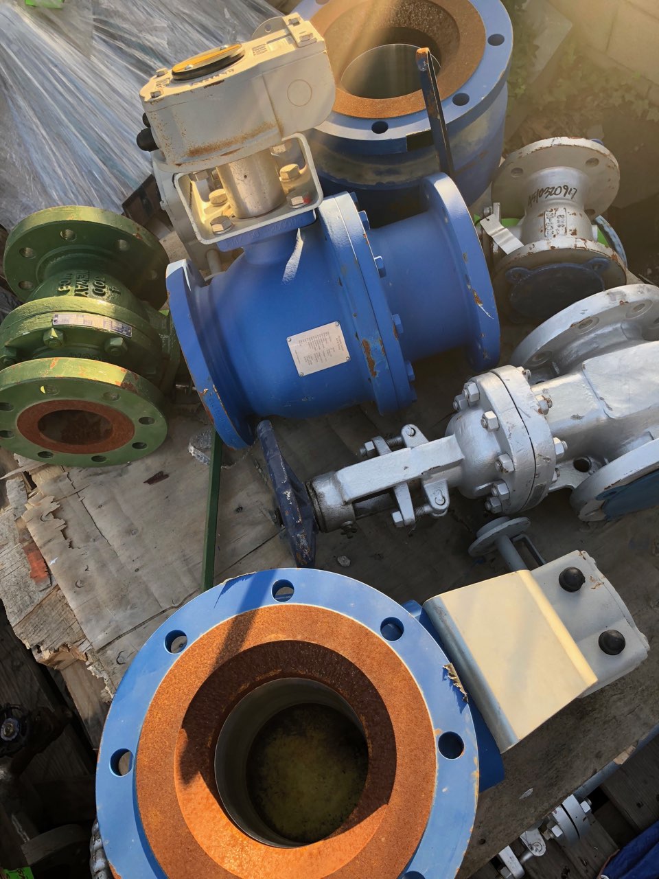 Contact Surplus Valve Buyer